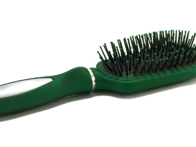 塑料粘接可以用什么膠？看聚力塑料快干膠工廠直銷