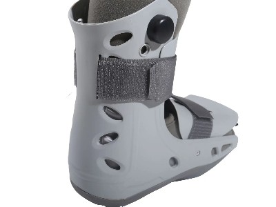 醫療康復鞋用什么膠水粘接？聚力牌環保海綿膠水替企業排憂