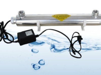 紫外線凈水器導(dǎo)熱硅膠粘接案例，聚力專業(yè)事專業(yè)做，提供一對一解決方案