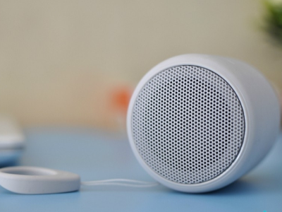 藍牙音響密封膠粘接案例，聚厲老牌生產廠家專業定制