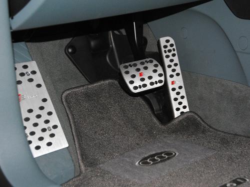 油門踏板灌封膠，聚力膠粘24年老品牌專業事專業做解決難題