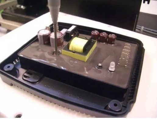 雙組份環氧膠,電路板灌封膠,電路板灌封膠選擇哪種膠好