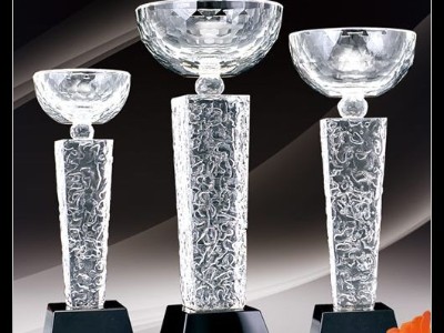 水晶獎杯專用UV無影膠水，聚力膠業為您解決粘接難題