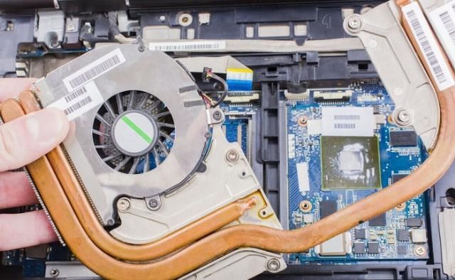 筆記本散熱模塊電子導熱密封膠