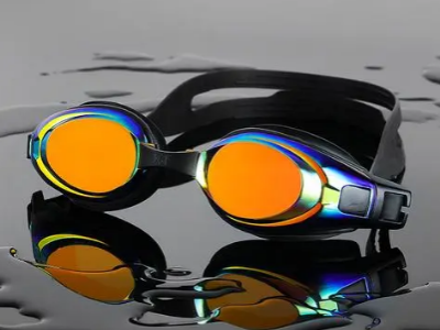 如此炫酷泳鏡會用什么泳鏡防水膠呢？